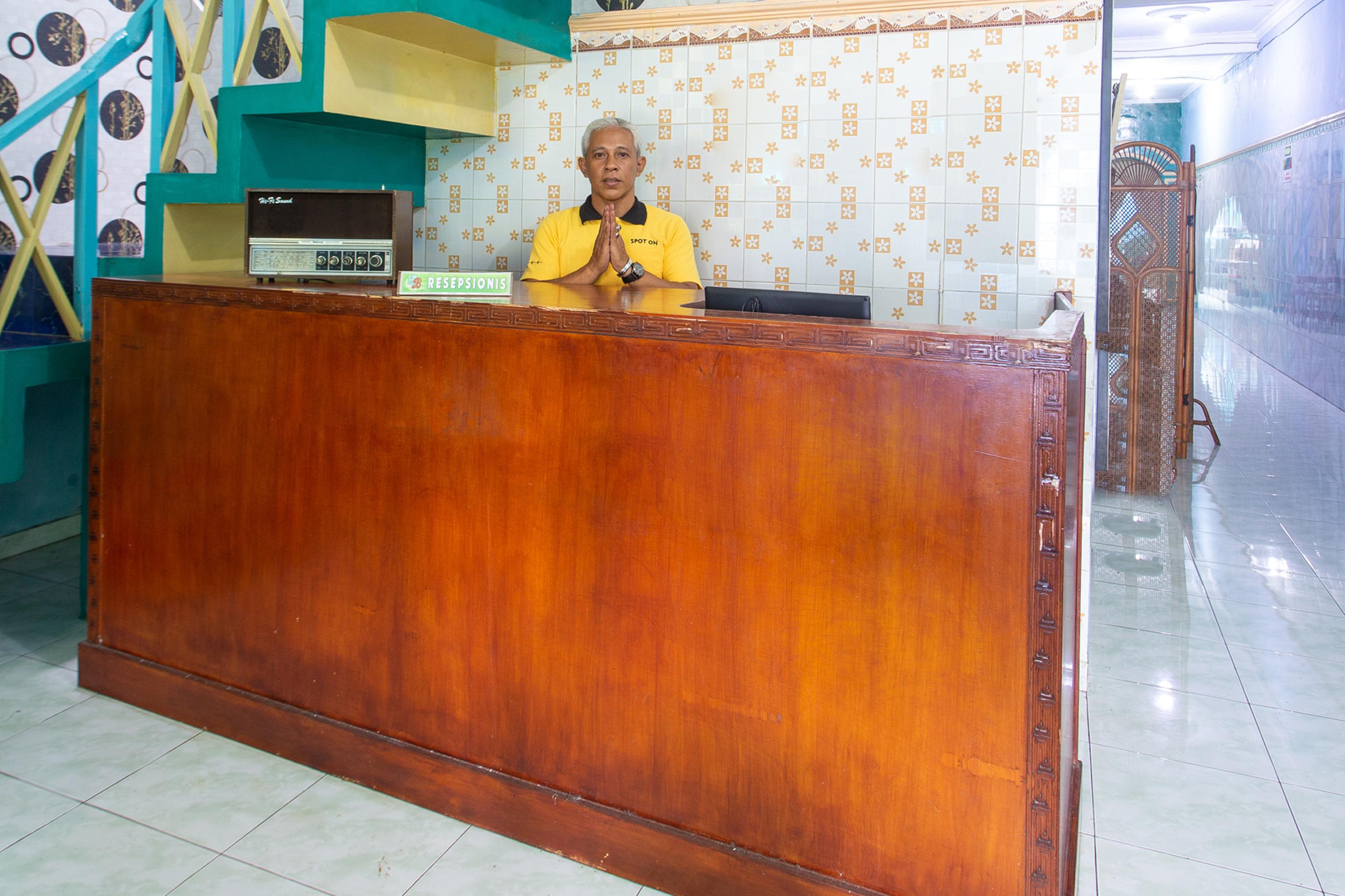 Spot On 2871 Hotel Budi Purwokerto Luaran gambar
